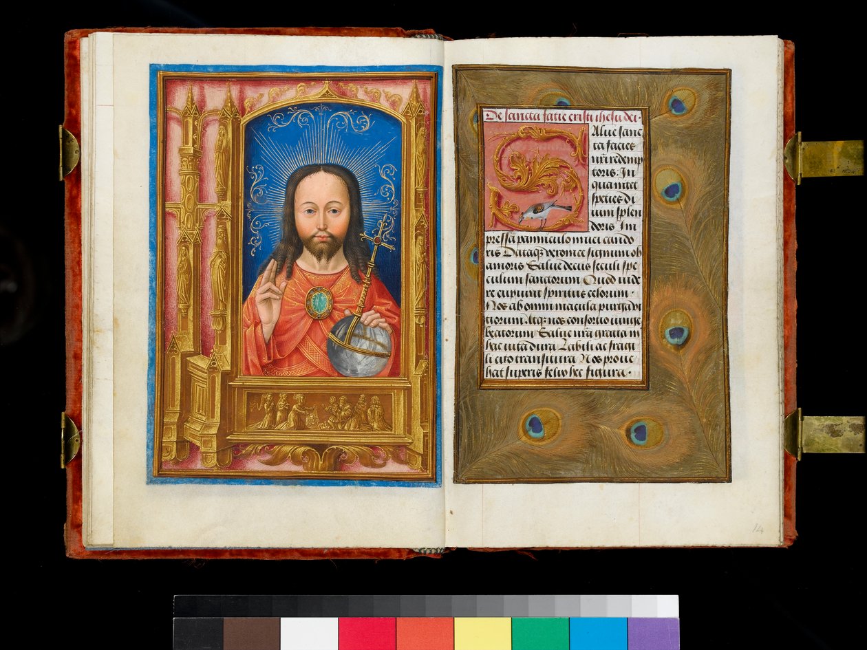 Ms 1058-1975 f.13v-14 Cristo en majestad sobre un panel predela que representa a Santa Verónica mostrando el sudario a seis adoradores, borde de plumas de pavo real, c.1500 de Flemish School