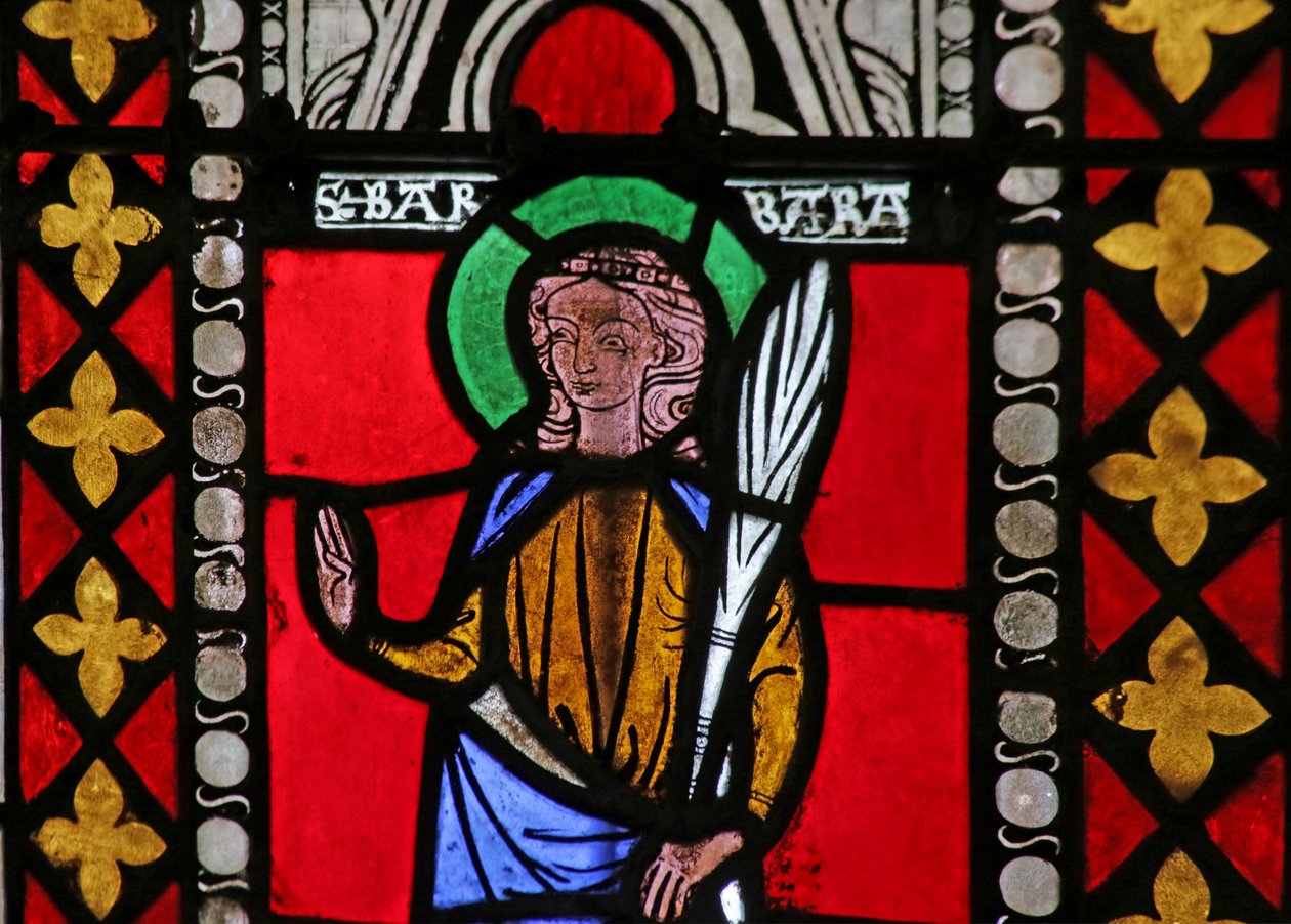 Ventana que representa a Santa Bárbara de French School