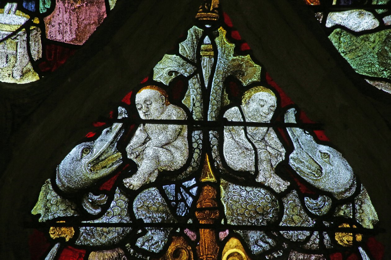 Ventana que representa grotescos de French School