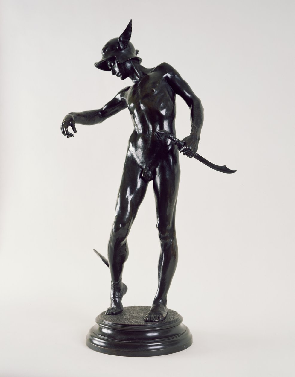 Perseo armándose, 1882 (bronce) de Alfred Gilbert