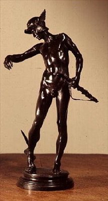Perseo armándose de Alfred Gilbert