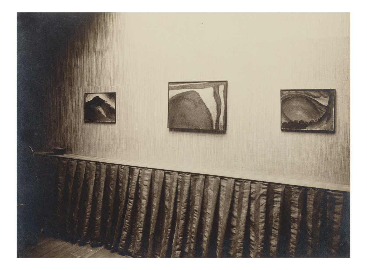 Habitación a la derecha - Pared a la derecha de Alfred Stieglitz