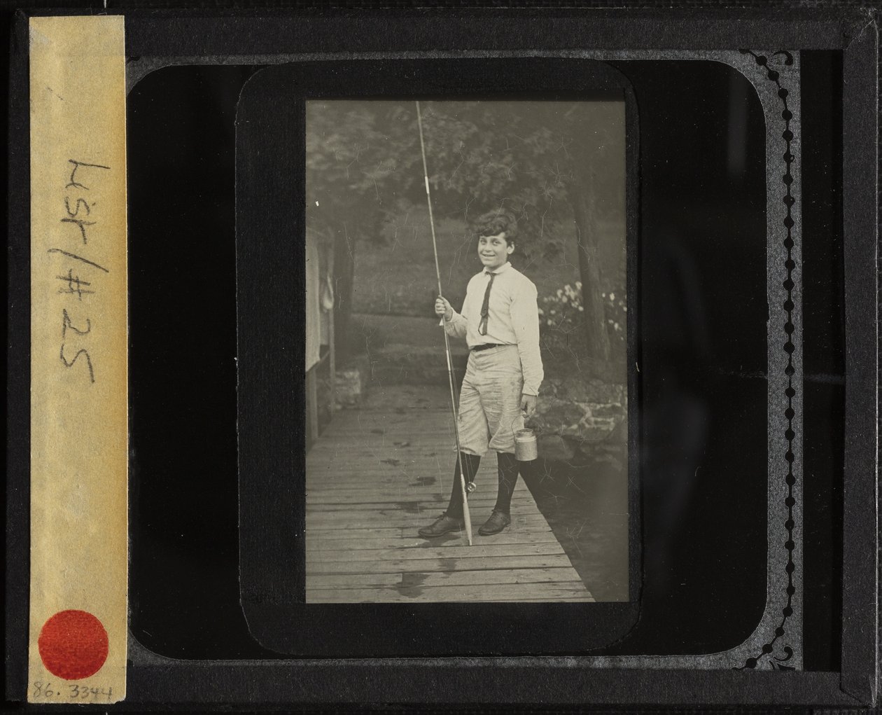 Sin título (Howard con caña de pescar) de Alfred Stieglitz