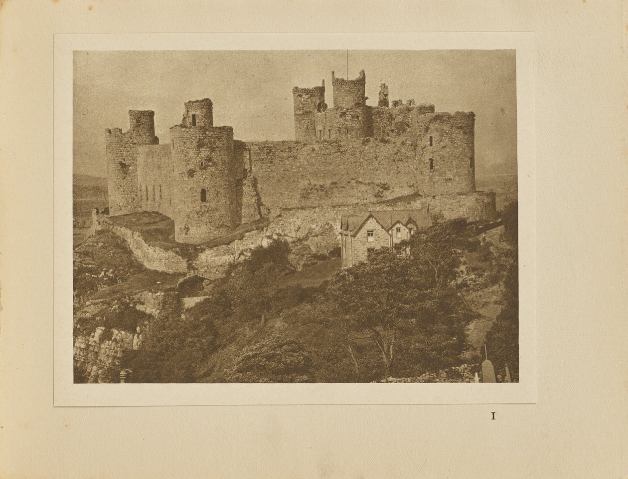 Castillo de Harlech desde la roca de Alvin Langdon Coburn