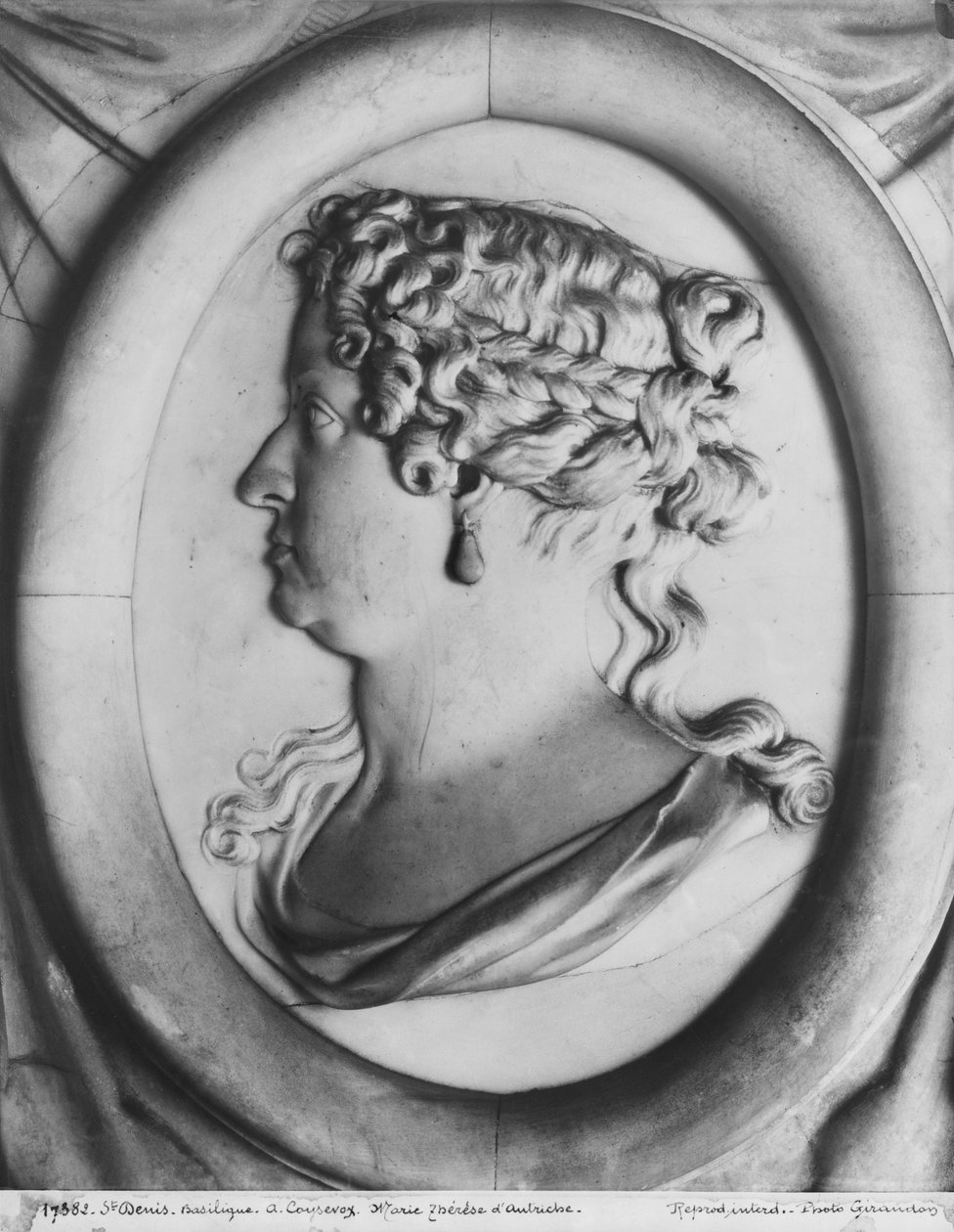 Reina María Teresa de Austria (1638-83) (mármol) de Antoine Coysevox