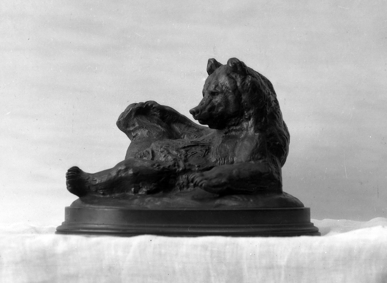 Oso sentado, modelado en 1833 de Antoine Louis Barye