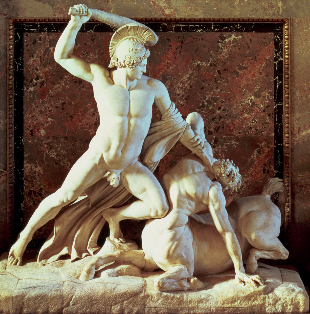 Teseo matando a un centauro (mármol) de Antonio Canova