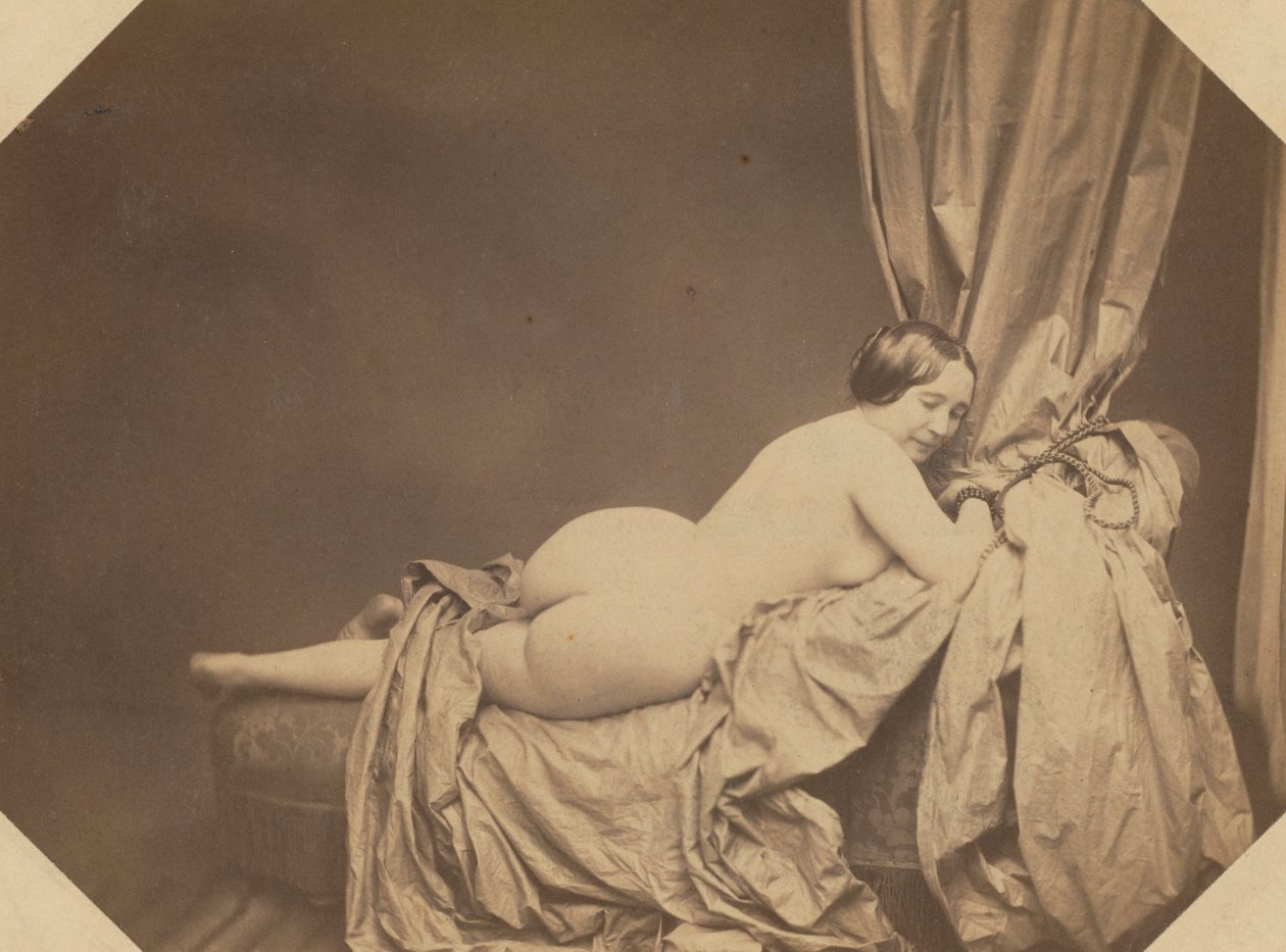 Academic Nude, Reclining on a Sofa de Auguste Belloc