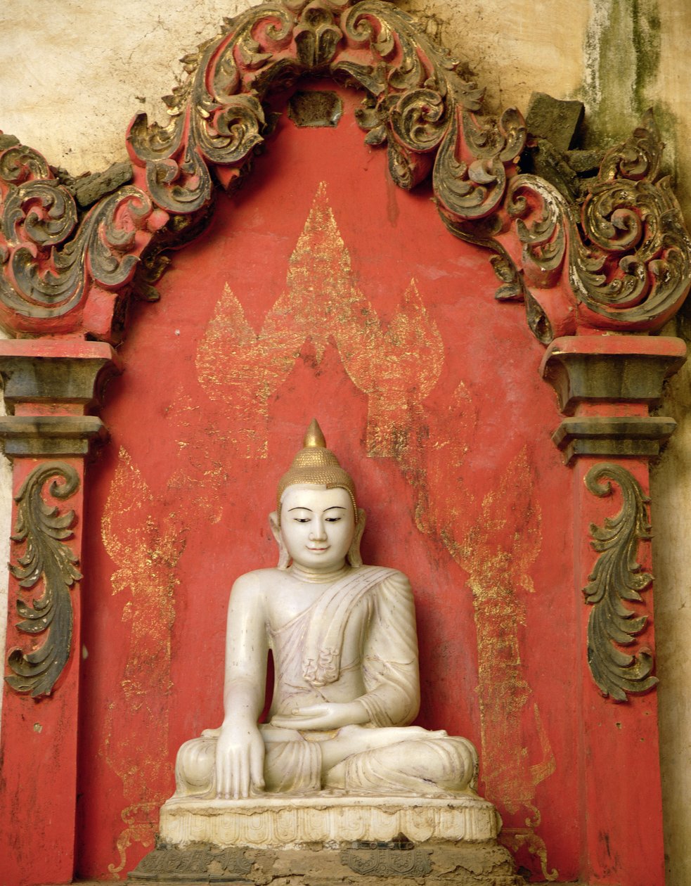 Buda sentado en meditación (alabastro) de Burmese School