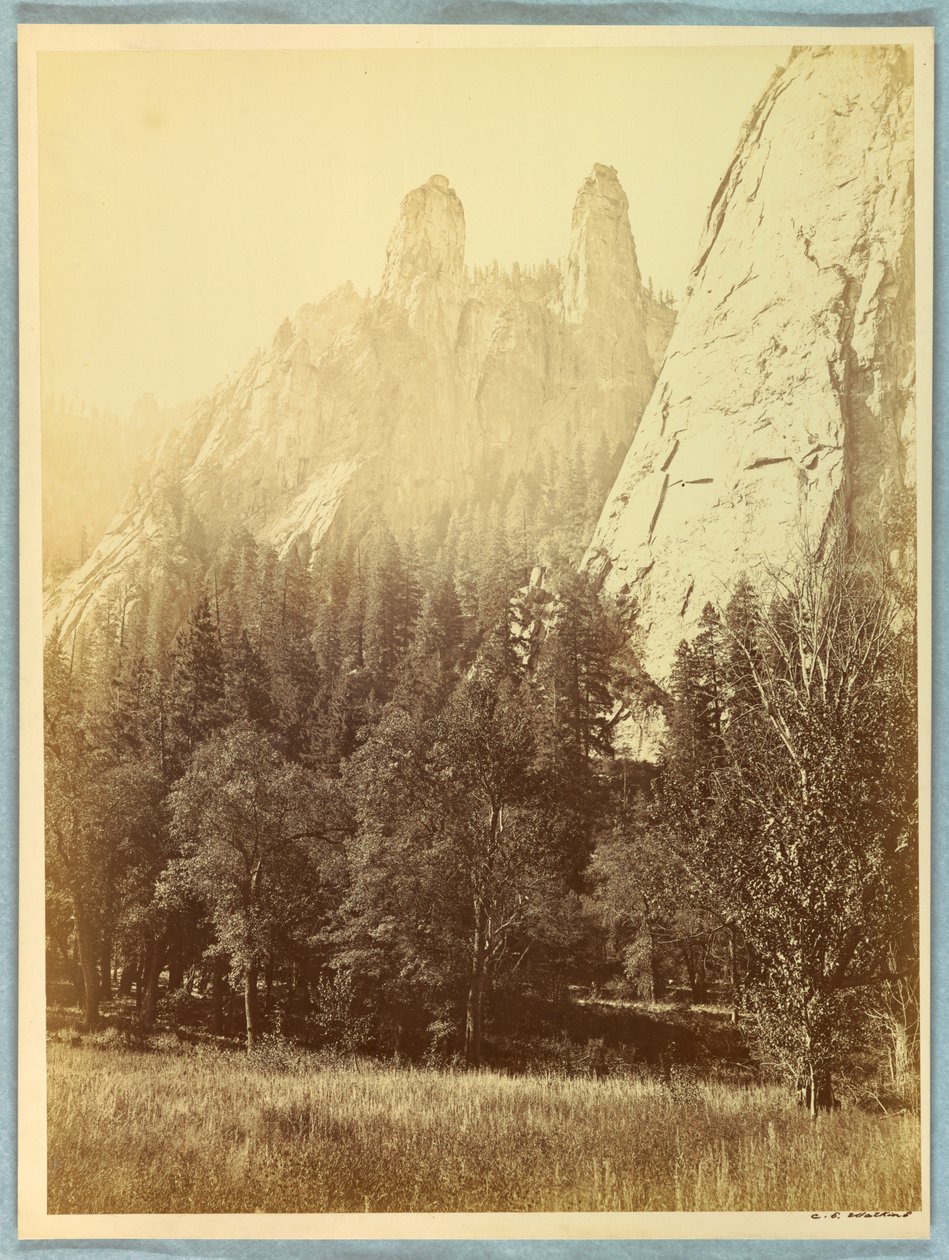 Agujas de la Catedral, Yosemite de Carleton E. Watkins