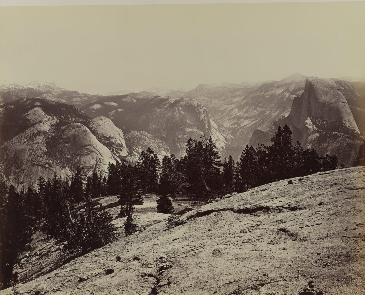 Las Cúpulas desde Sentinel Dome, 1866 de Carleton Emmons Watkins