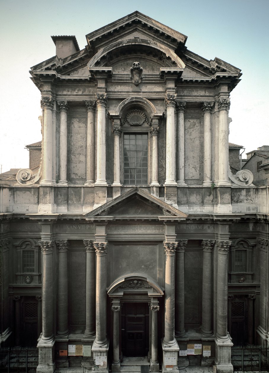 Fachada de la Iglesia de Carlo Rainaldi