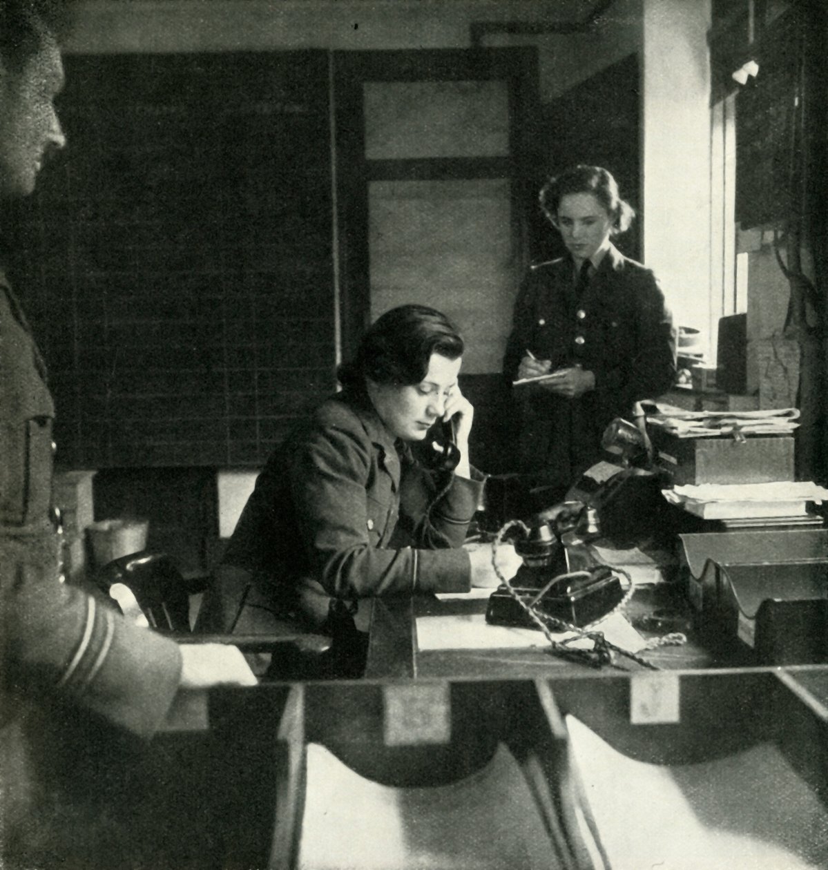 Sala de inteligencia de una estación de Cecil Beaton