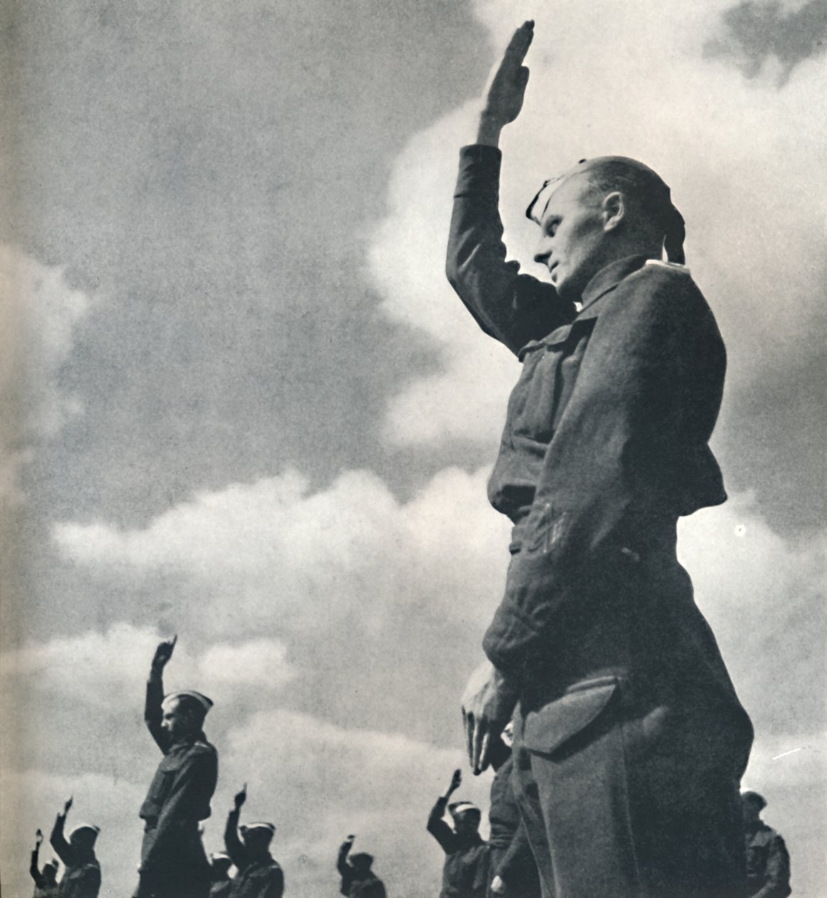 Manos del ejército, 1941 de Cecil Beaton