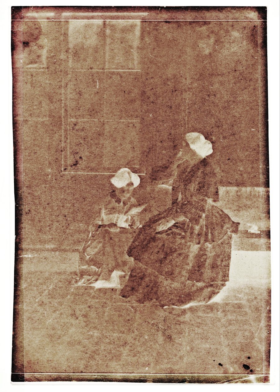 Mujeres en un patio de Charles Nègre
