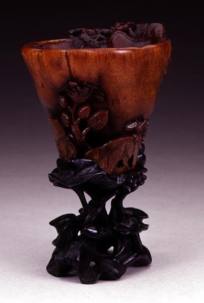 Copa de libación, período Qianlong 1736-95, dinastía Ching de Chinese School
