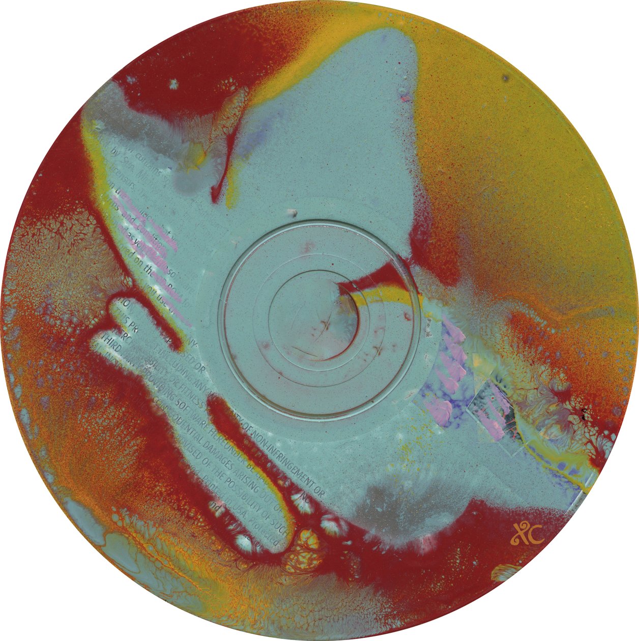 Mariposa, c. 2023 (acrílico sobre CD) de Christina Saj