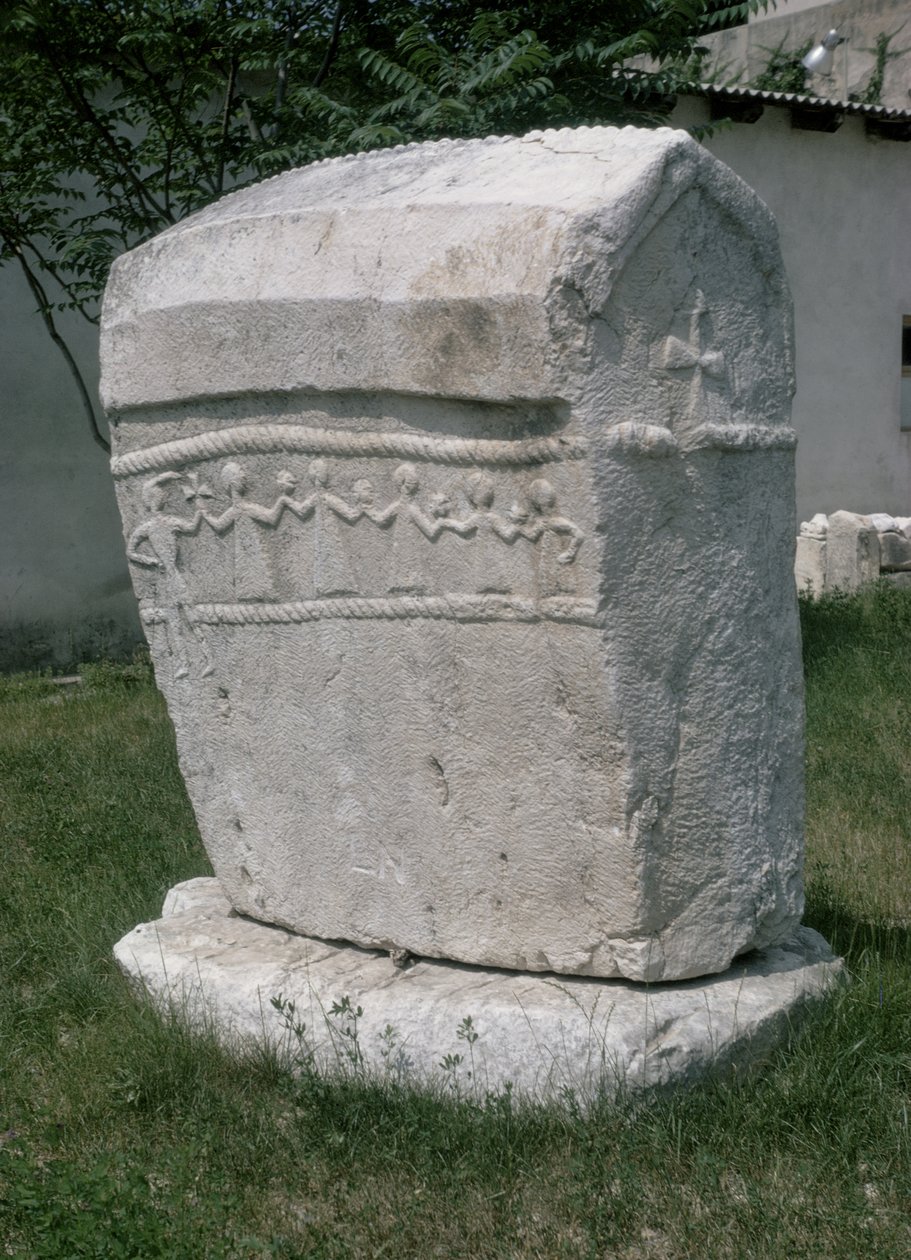 Lápida bogomil, siglo XIV-XV de Croatian School