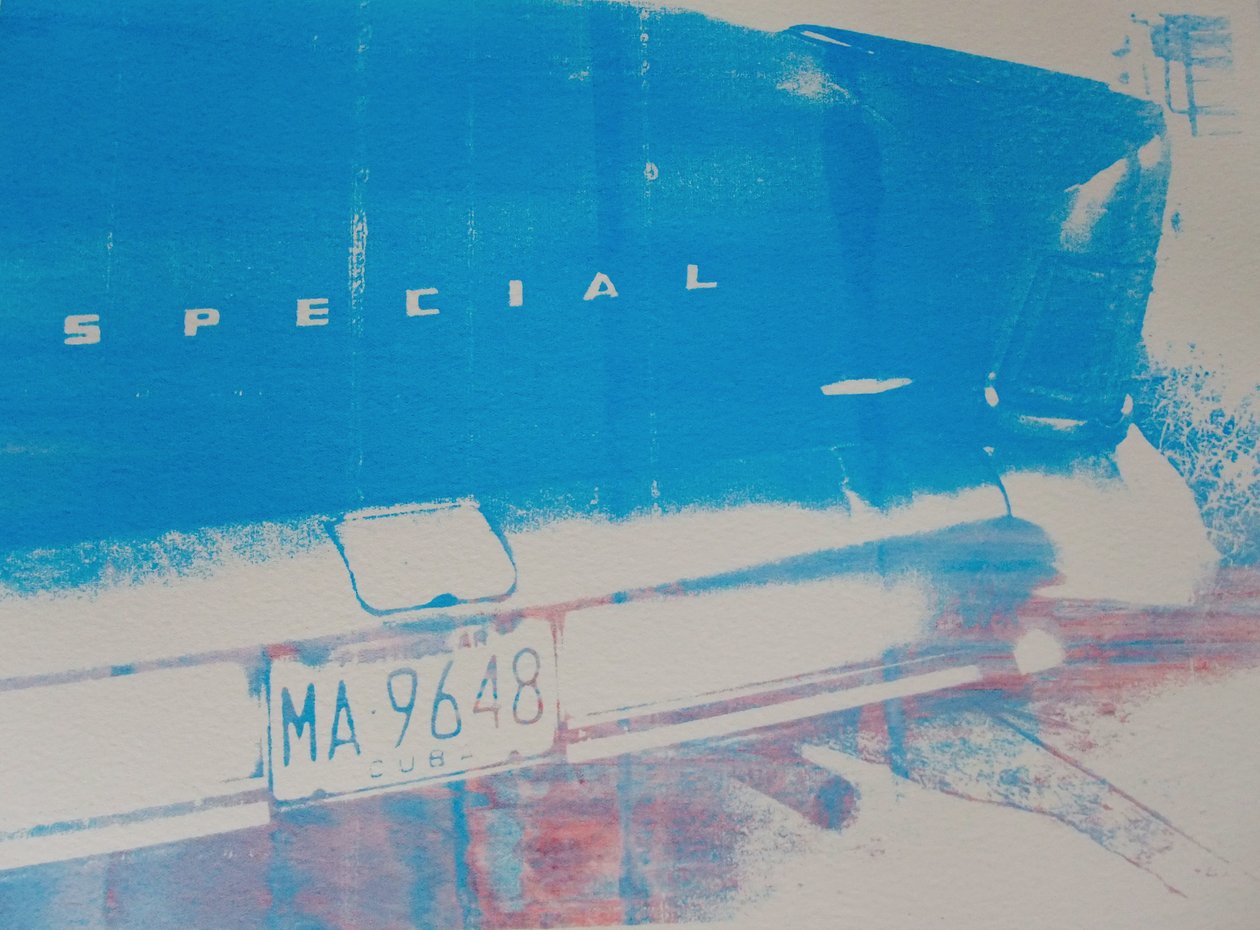Coche azul de David Studwell