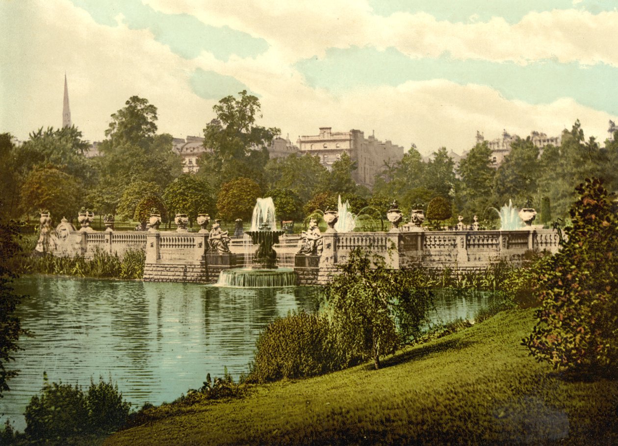 Fuentes en los Jardines de Kensington, Londres, c.1890-1900 de Detroit Publishing Co.