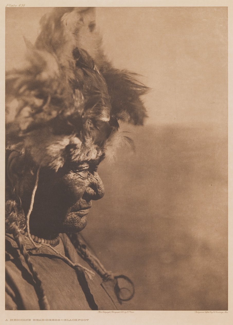 Tocado medicinal Pies Negros de Edward Sheriff Curtis