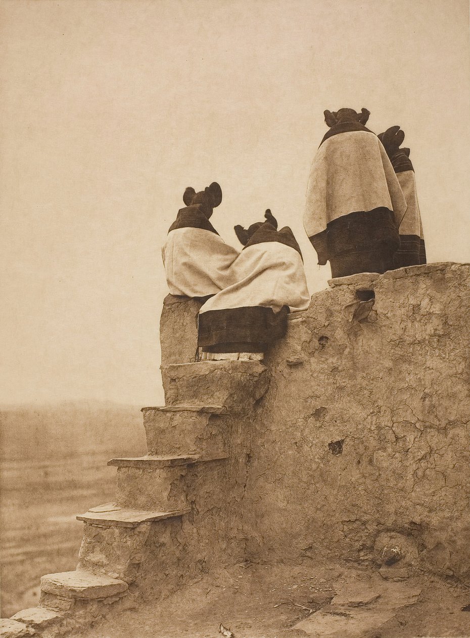 Observando a los bailarines, 1906 de Edward Sheriff Curtis