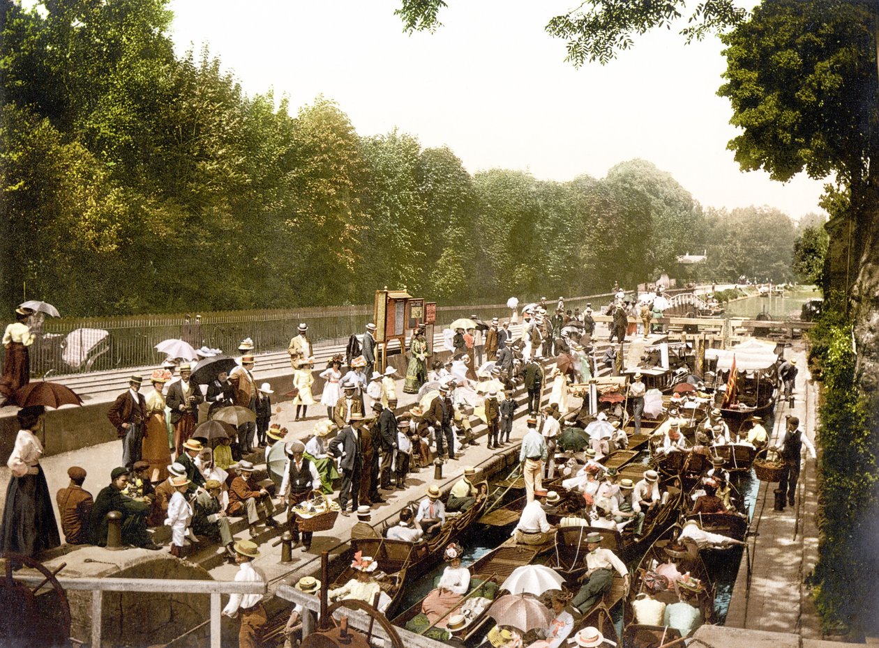 Boulters Lock de English School