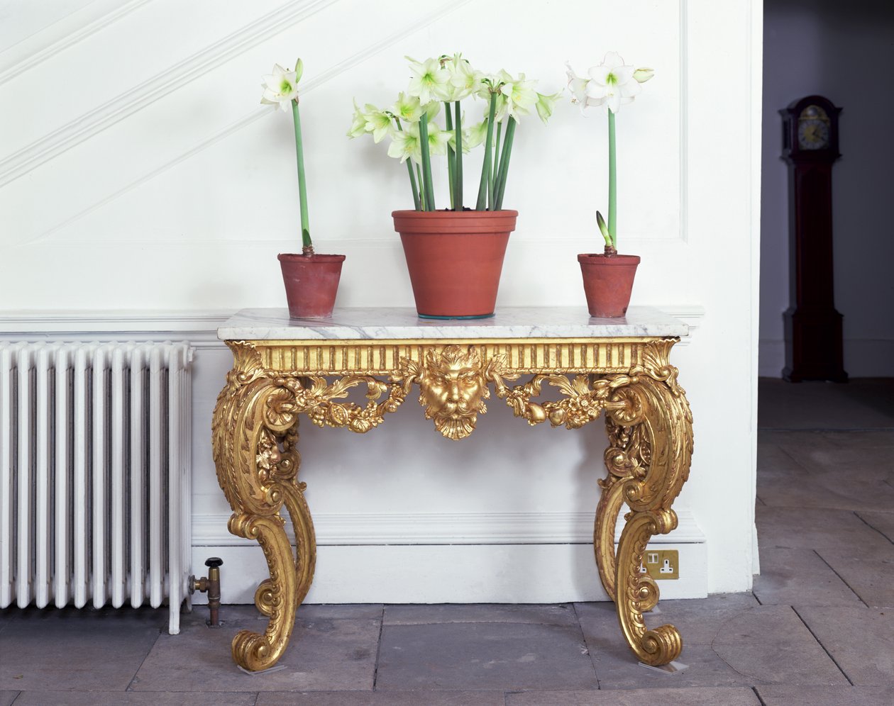Mesa consola de Jorge I (madera dorada) de English School