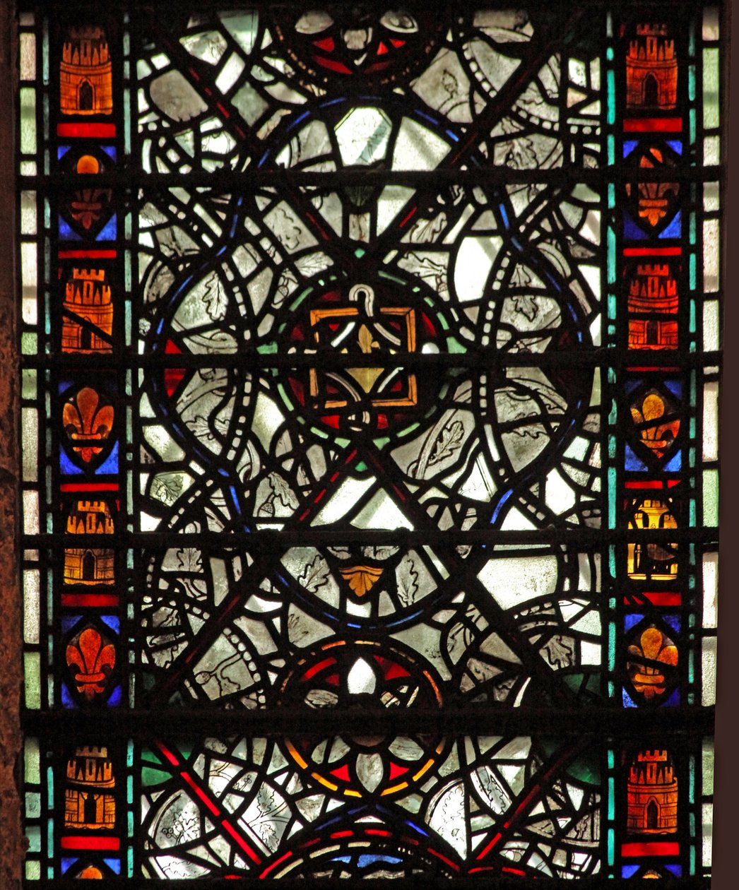 Ventana w58 que representa grisalla de English School