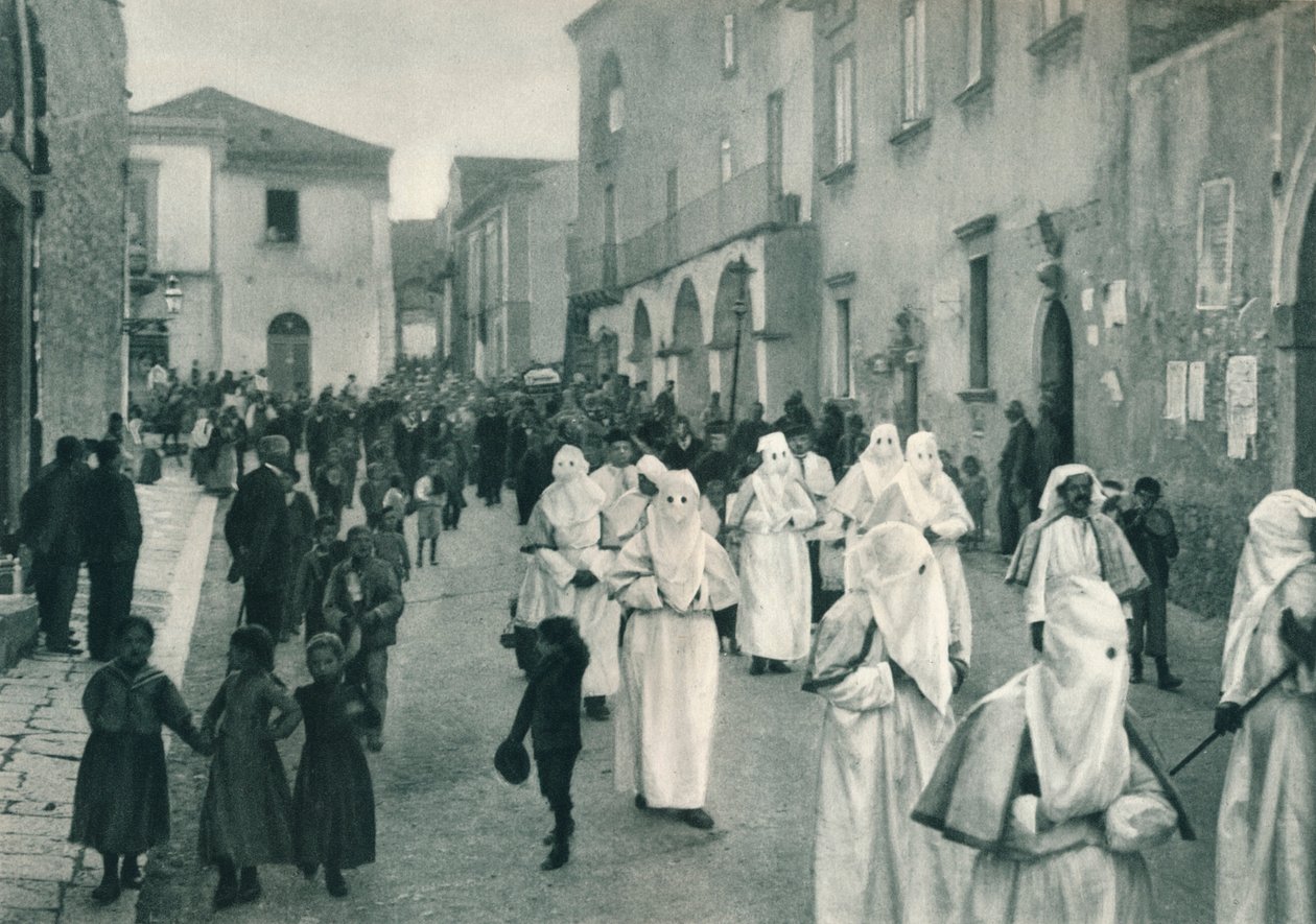 Procesión fúnebre, Taormina, Sicilia, Italia, 1927 de Eugen Poppel