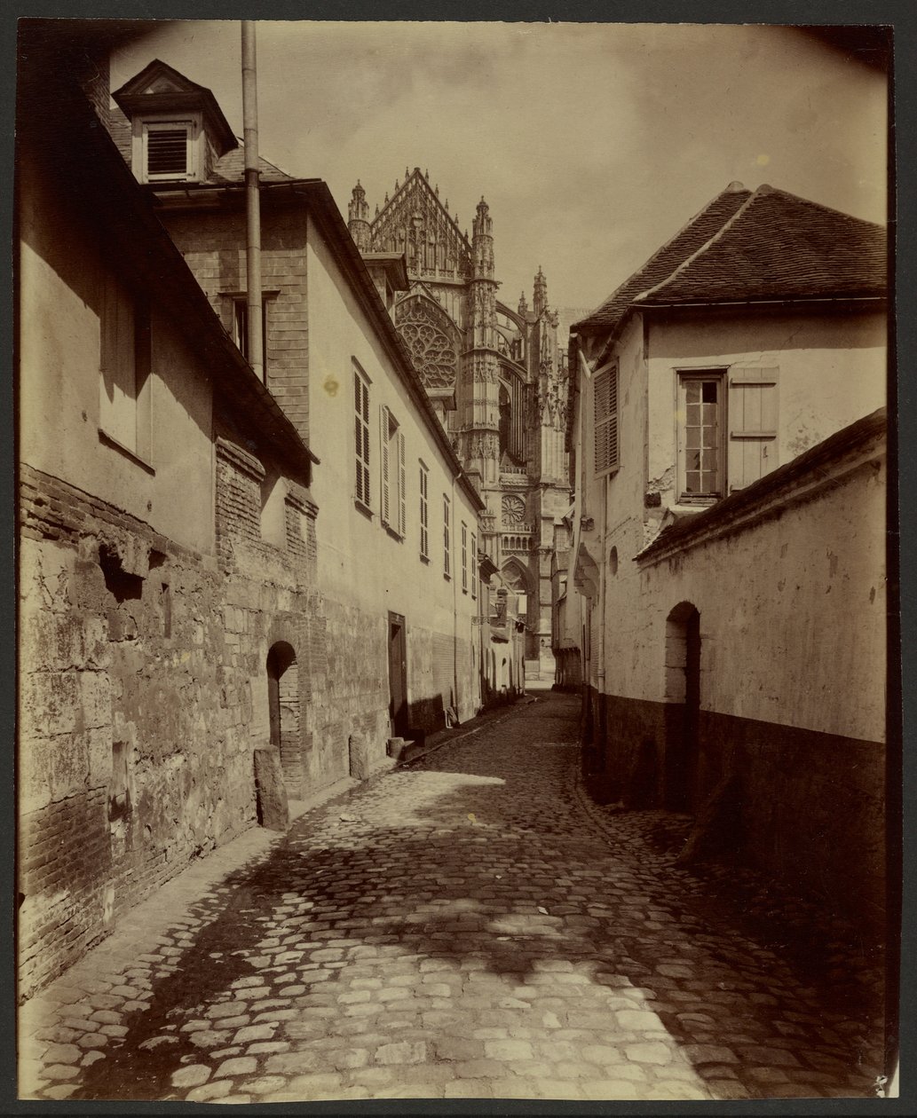 Beauvais, Rue Feutrier de Eugène Atget