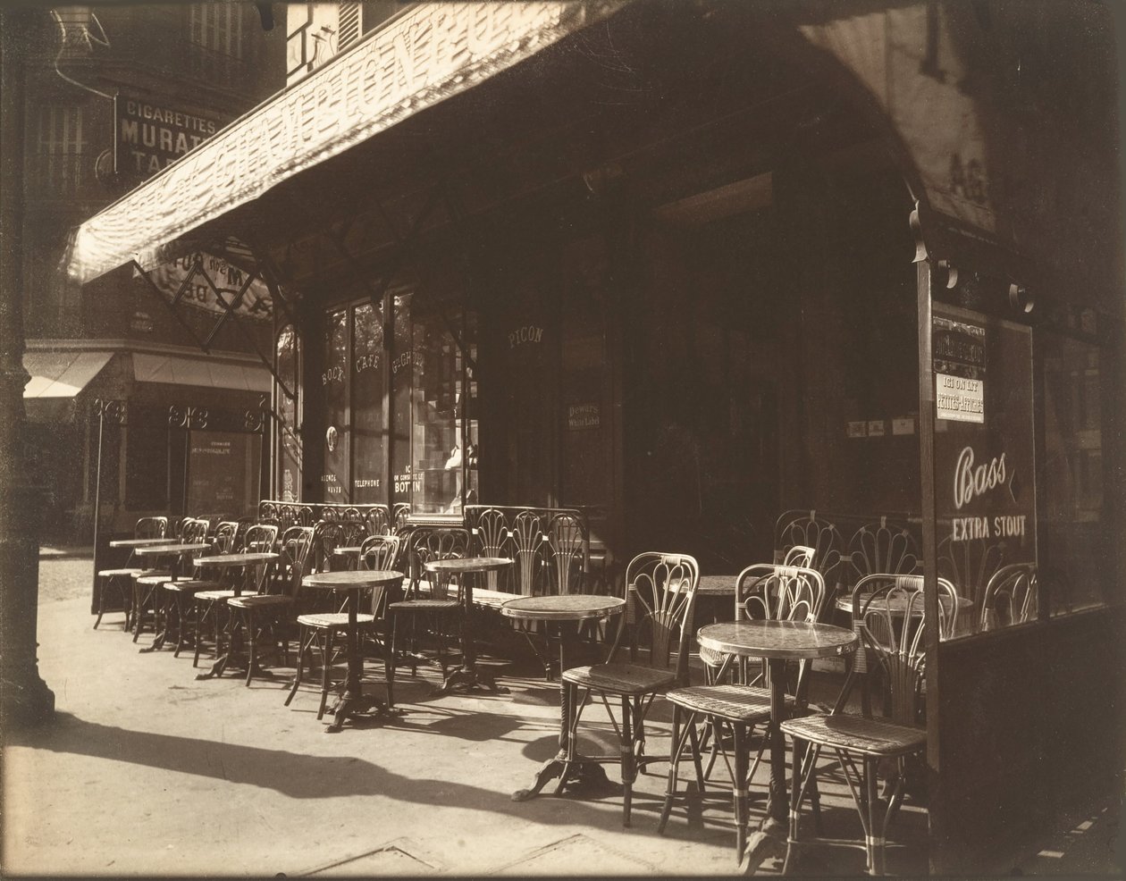 Café, Avenida de la Grande-Armée, 1924-1925 de Eugène Atget
