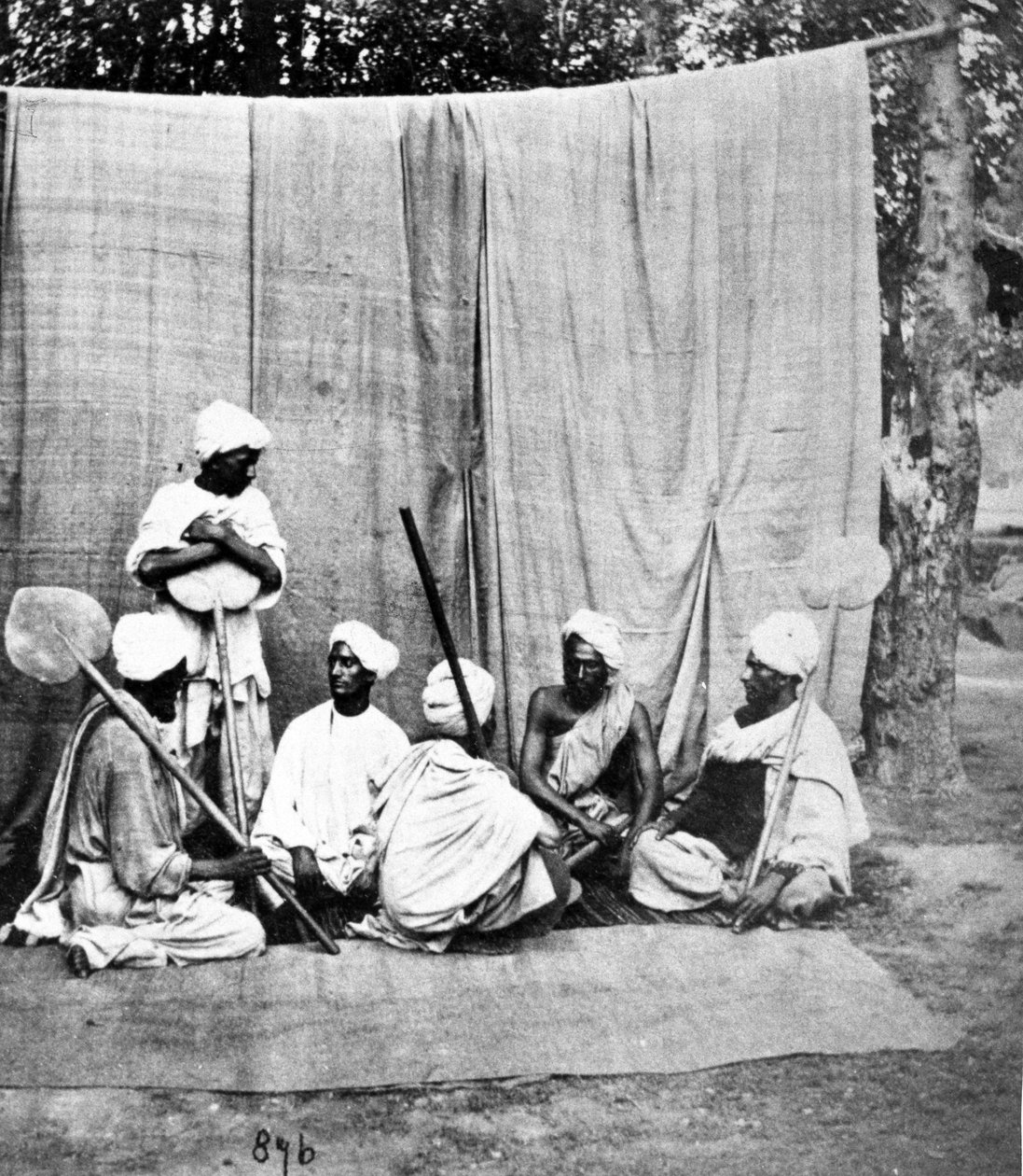 Punkawallahs, c.1860-80s de European Photographer