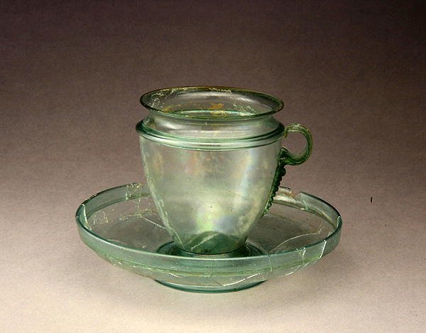 Taza y platillo, c.50-100 d.C. de European European