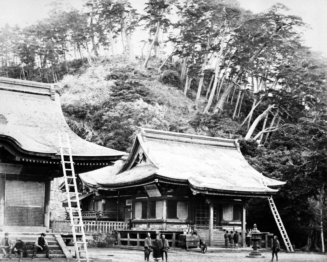 Un templo de Kamakura, c.1867 de Felice Beato