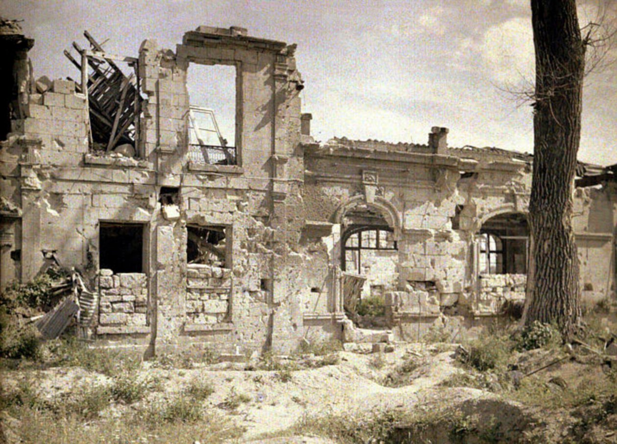 Ruinas del Chateau Saint-Paul, Crouy, Soissons, Aisne, Francia, 1917 de Fernand Cuville