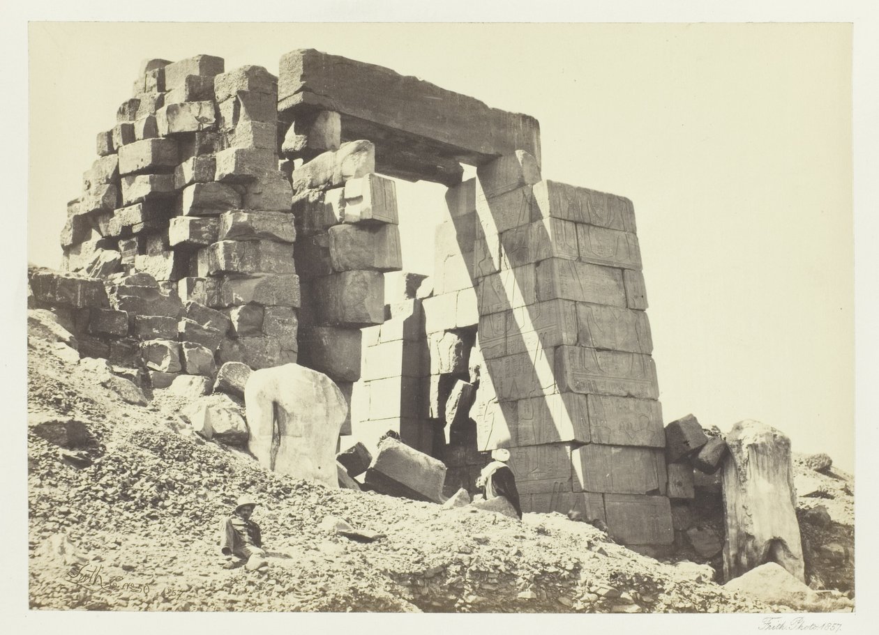Pilón de granito, Tebas de Francis Frith