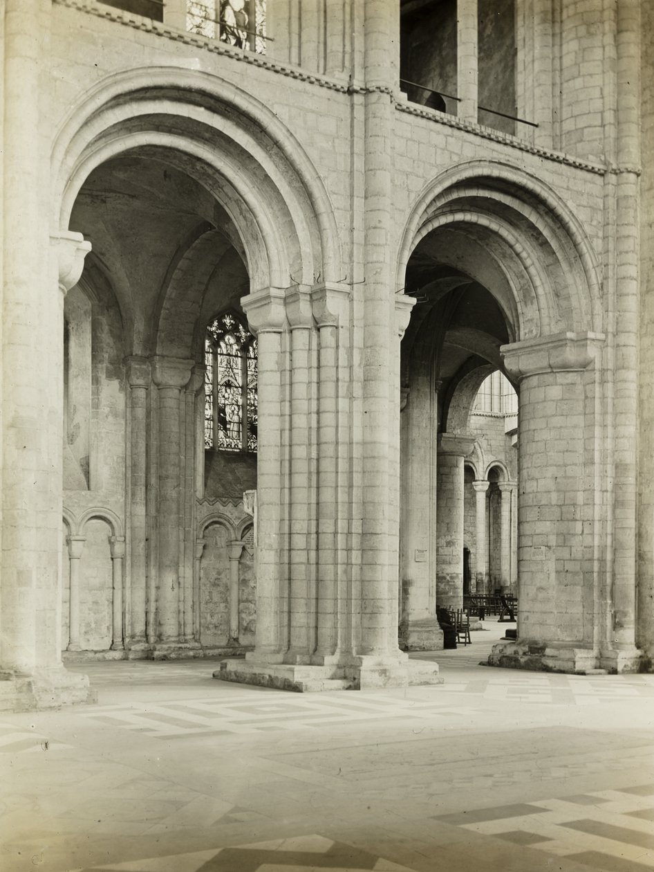Catedral de Ely: Arcos de la nave de Frederick H. Evans