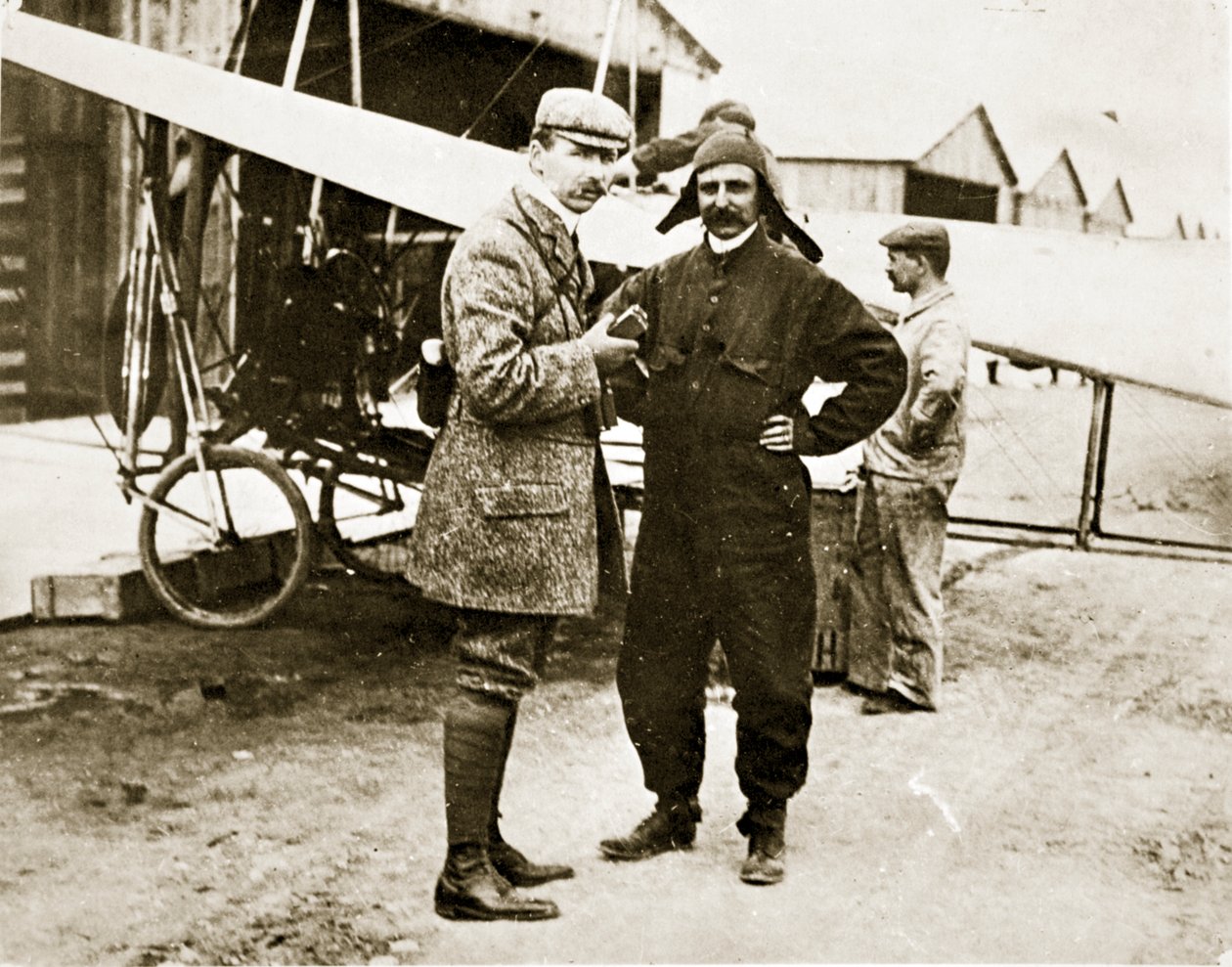 Bleriot después de cruzar el canal, impresión de James Jarche, 1909 (fotograbado) de French Photographer