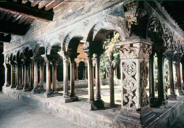 Vista del claustro de French School