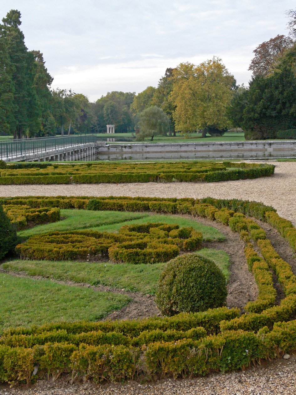 Vista del Castillo: los jardines de French School