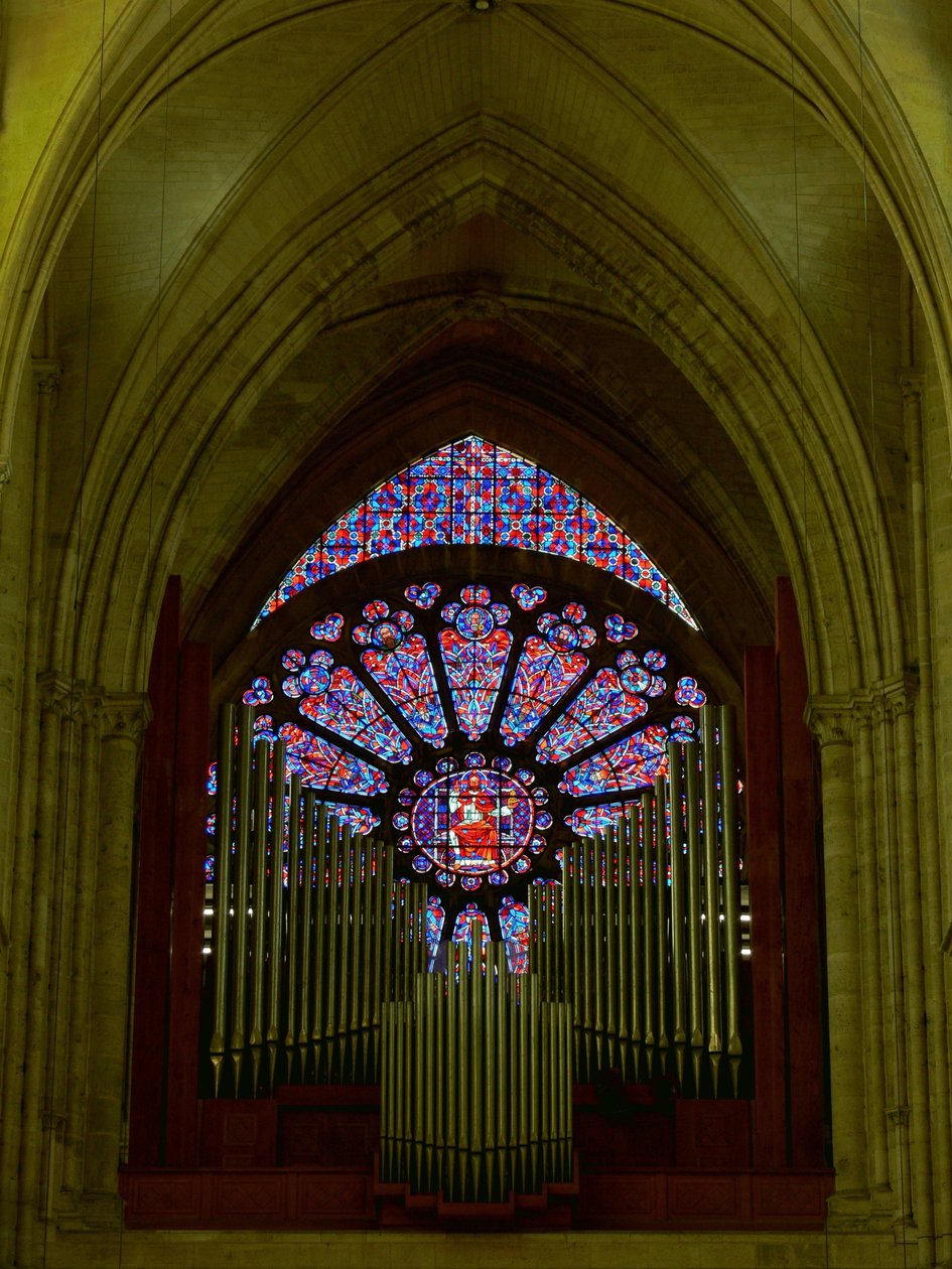Vidrio moderno en piedra del siglo XIII de French School