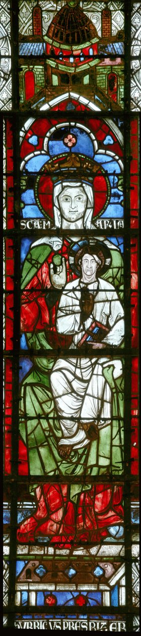 Ventana que representa a la Virgen y el Niño de French School