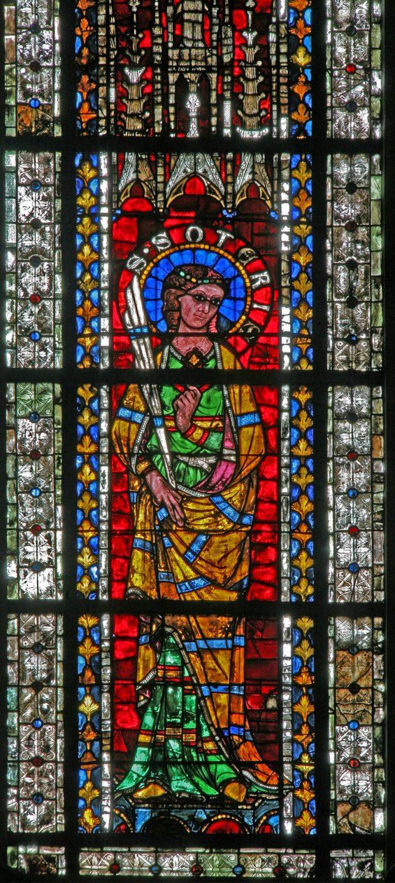 Ventana w206 que representa a Santa Sotera de French School