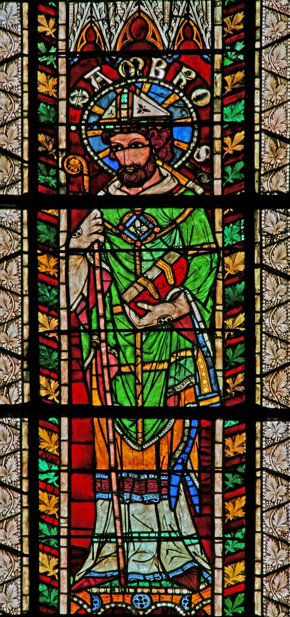Ventana w207 que representa a San Ambrosio de French School