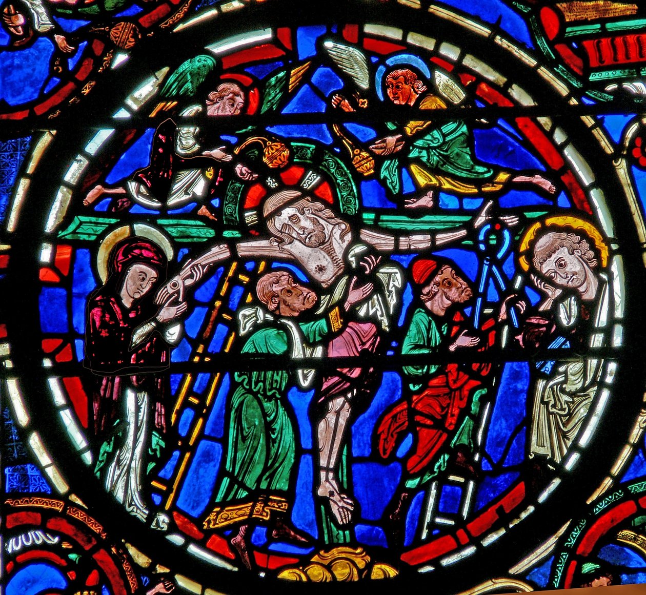 Ventana w6 que representa el Descendimiento de la Cruz de French School
