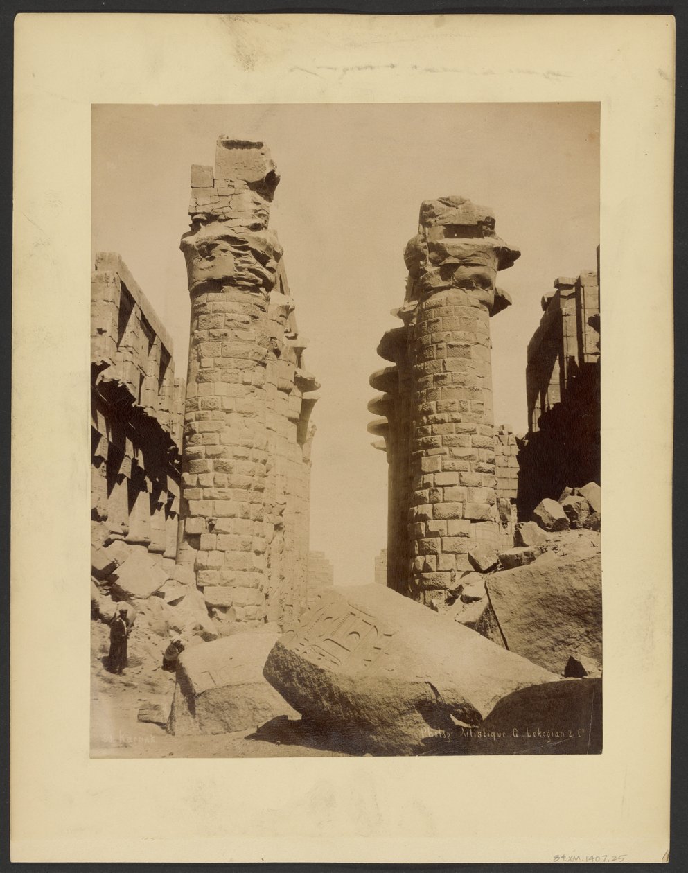 Karnak de G. Lekegian