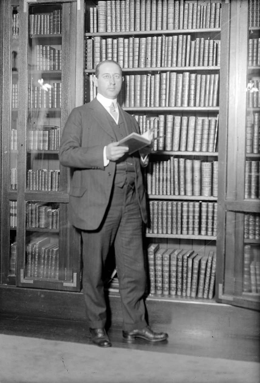 A.S.W. Rosenbach, c.1920 de George Grantham Bain