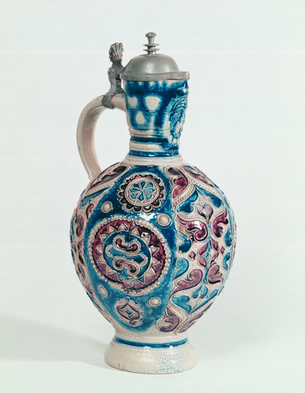 Jarra de Westerwald, c.1640-60 de German School