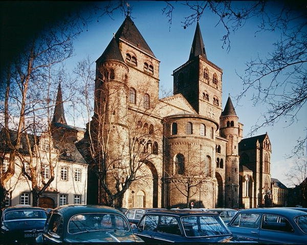 Catedral de San Pedro de German School